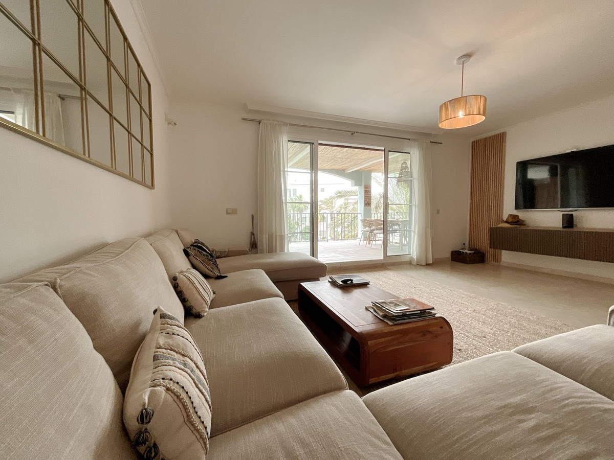 3 Bed Apartment for sale in Sotogrande Marina Costa Del Sol, Cádiz, Spain