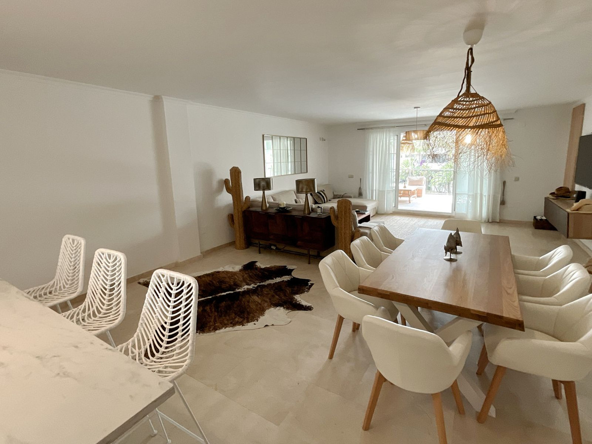3 Bed Apartment for sale in Sotogrande Marina Costa Del Sol, Cádiz, Spain