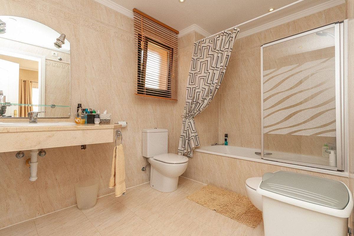 Se vende Ático Dúplex de 3 dormitorios en Costa Del Sol, Málaga, España