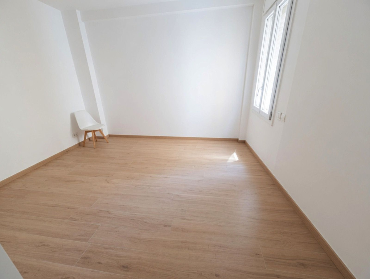 3 Bed Apartment for sale in Marbella Costa Del Sol, Málaga, Spain