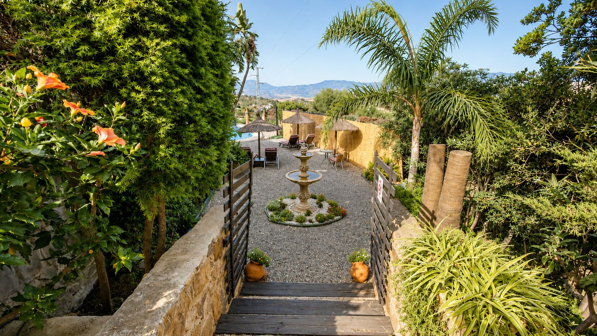 8 Bed Townhouse for sale in Cártama Costa Del Sol, Málaga, Spain
