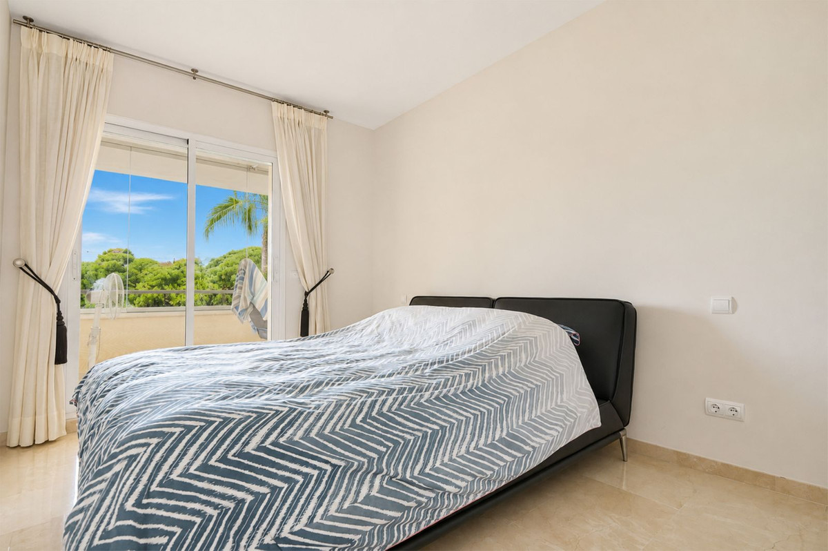 5 Bed Apartment for sale in Cabopino Costa Del Sol, Málaga, Spain