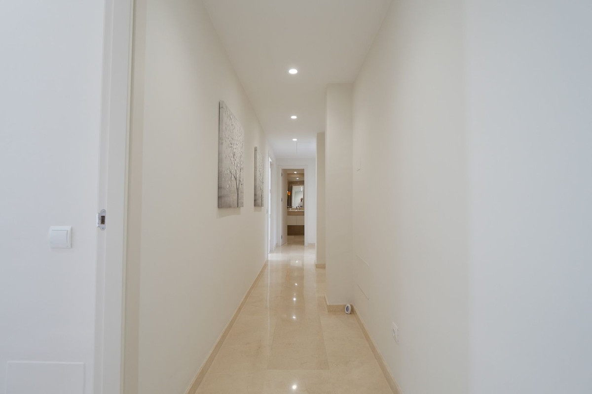 5 Bed Apartment for sale in Cabopino Costa Del Sol, Málaga, Spain