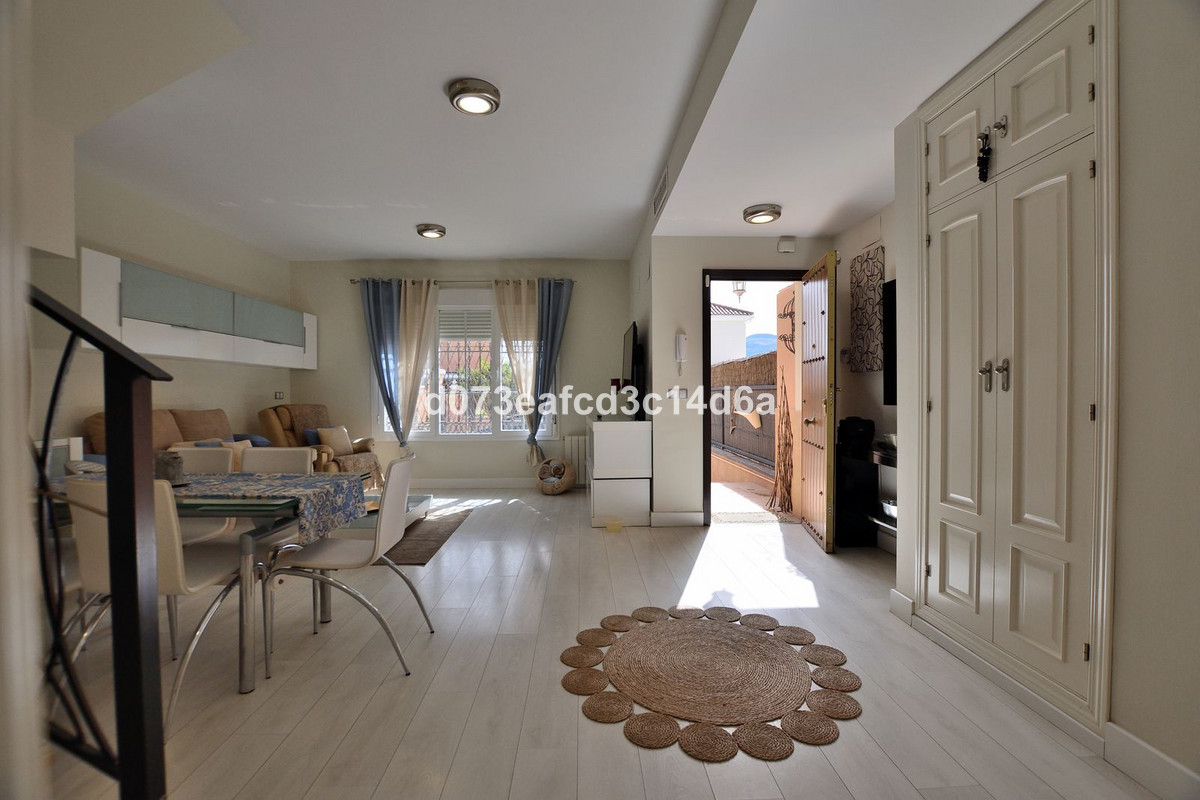 3 Bed Townhouse for sale in Ronda Costa Del Sol, Málaga, Spain