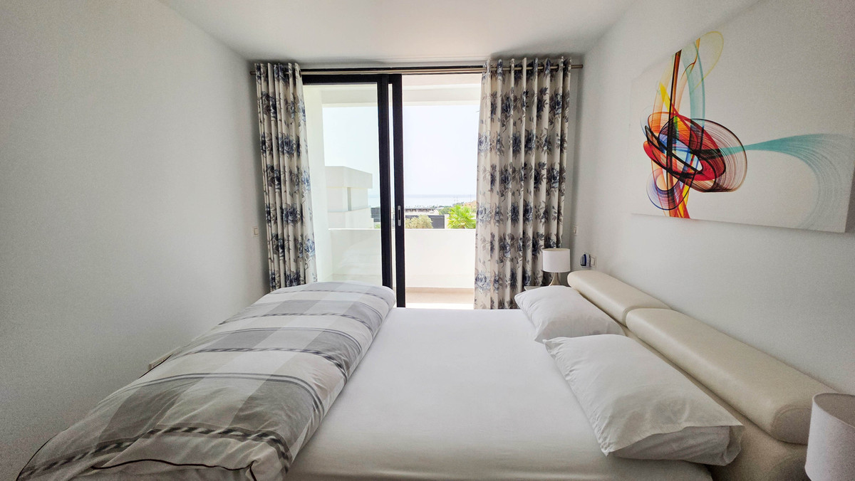 3 Bed Townhouse for sale in La Duquesa Costa Del Sol, Málaga, Spain
