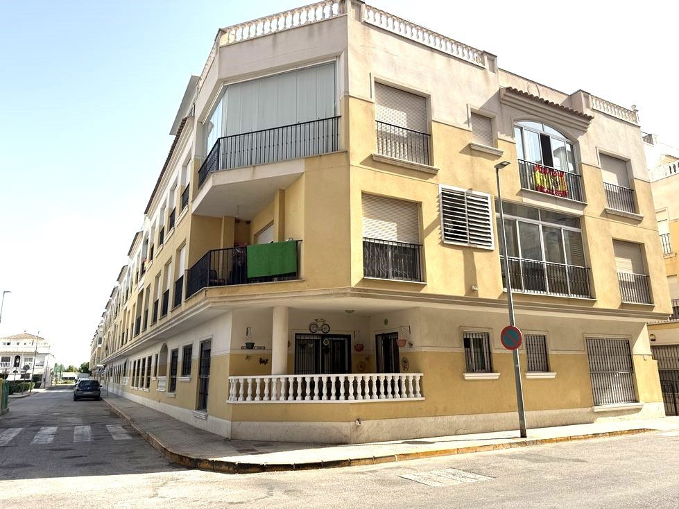 2 Bed Apartment for sale in Formentera Del Segura Costa Blanca, Alicante, Spain