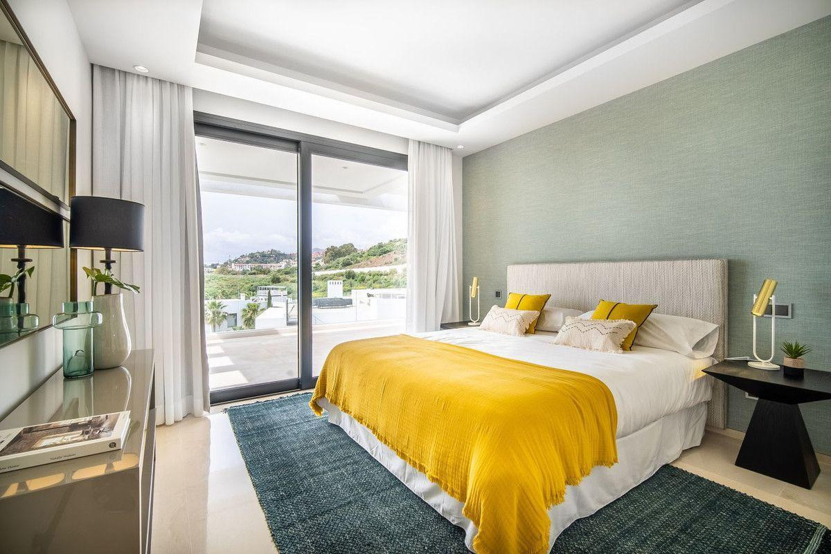 6 Bed Townhouse for sale in Nueva Andalucía Costa Del Sol, Málaga, Spain