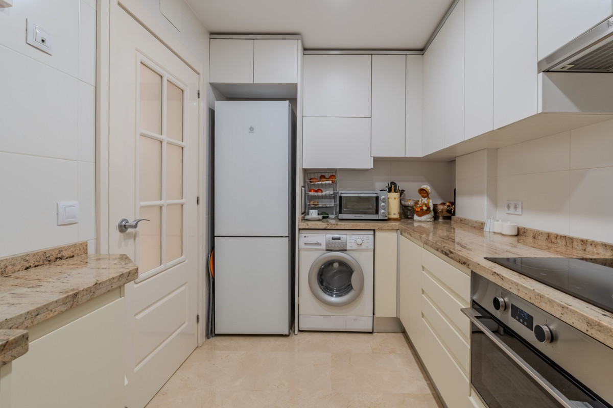 2 Bed Apartment for sale in Finestrat Costa Blanca, Alicante, Spain