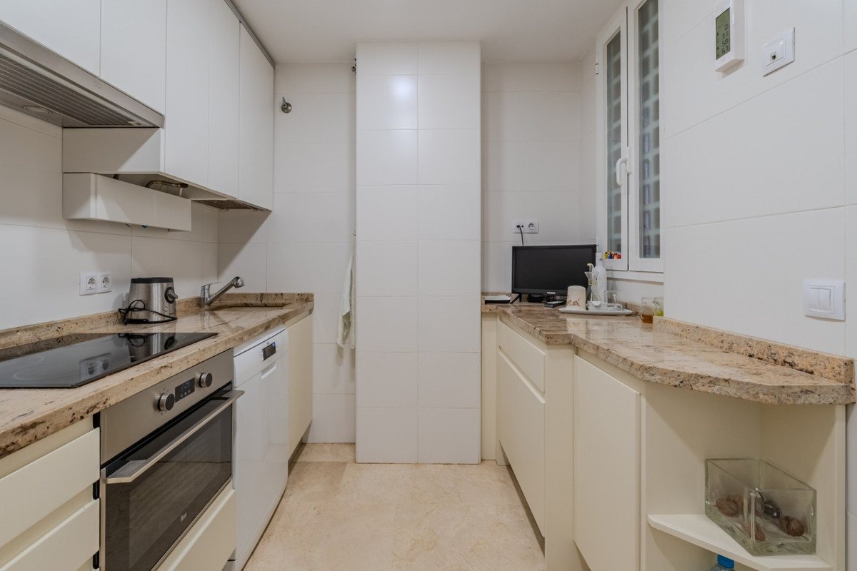 2 Bed Apartment for sale in Finestrat Costa Blanca, Alicante, Spain