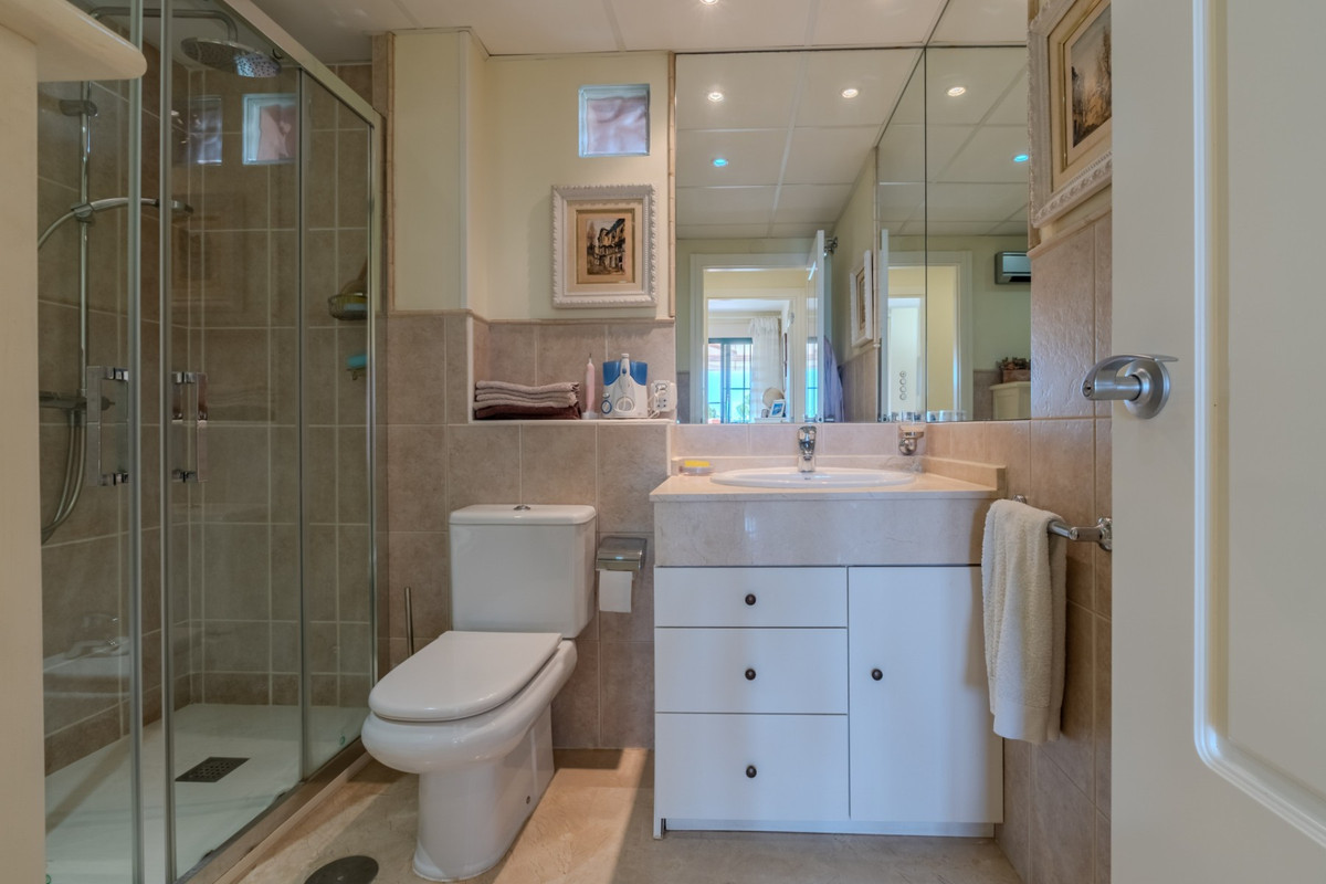 2 Bed Apartment for sale in Finestrat Costa Blanca, Alicante, Spain