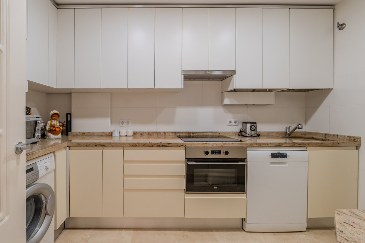 2 Bed Apartment for sale in Finestrat Costa Blanca, Alicante, Spain