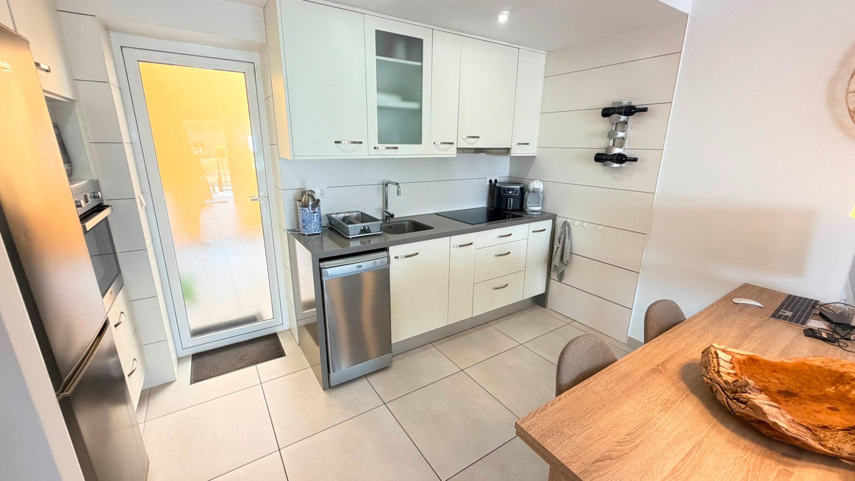2 Bed Apartment for sale in Aguas Nuevas Costa Blanca, Alicante, Spain