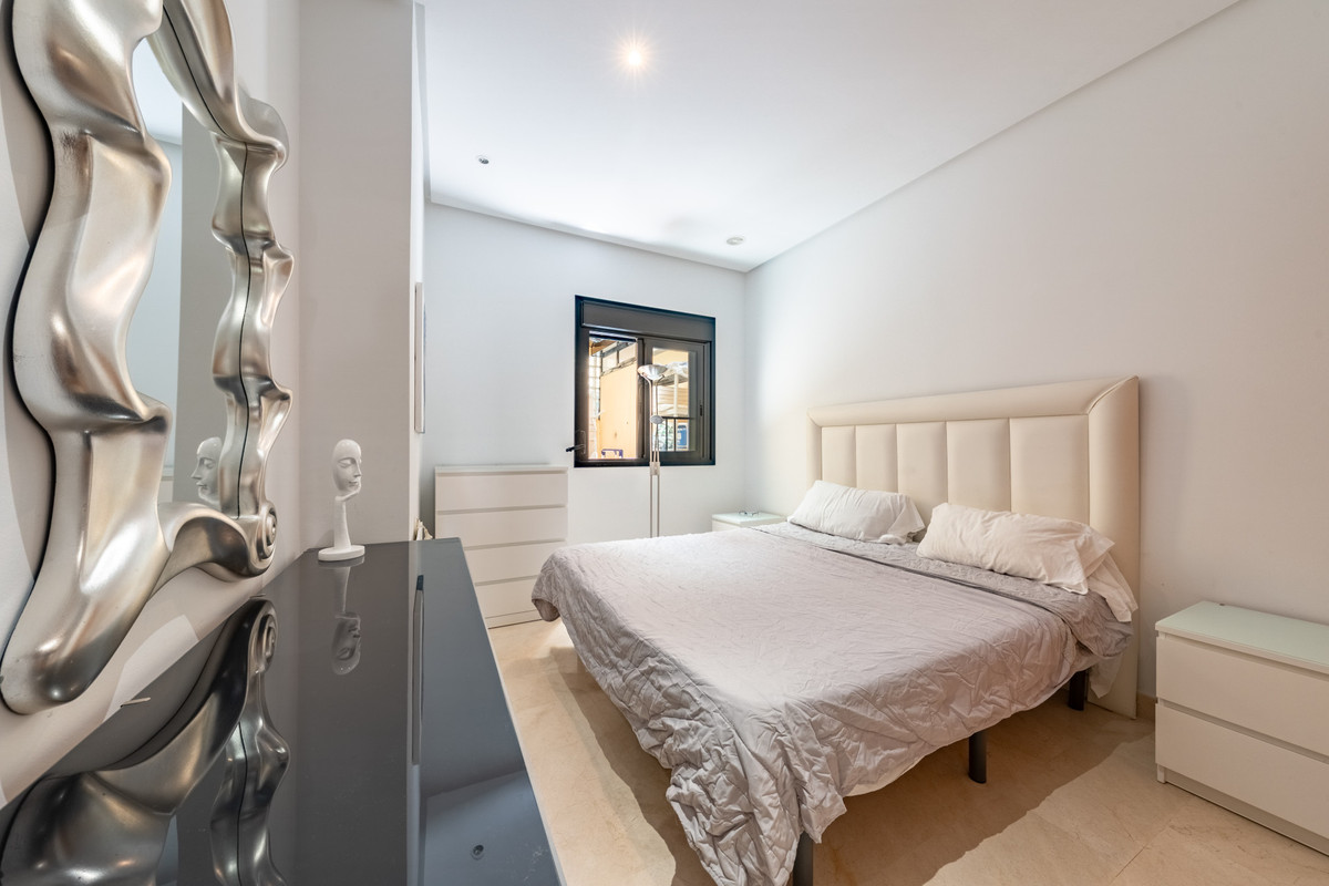 3 Bed Apartment for sale in Puerto Banús Costa Del Sol, Málaga, Spain