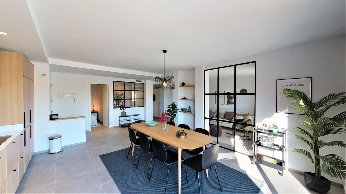 3 Bed Apartment for sale in Nueva Andalucía Costa Del Sol, Málaga, Spain