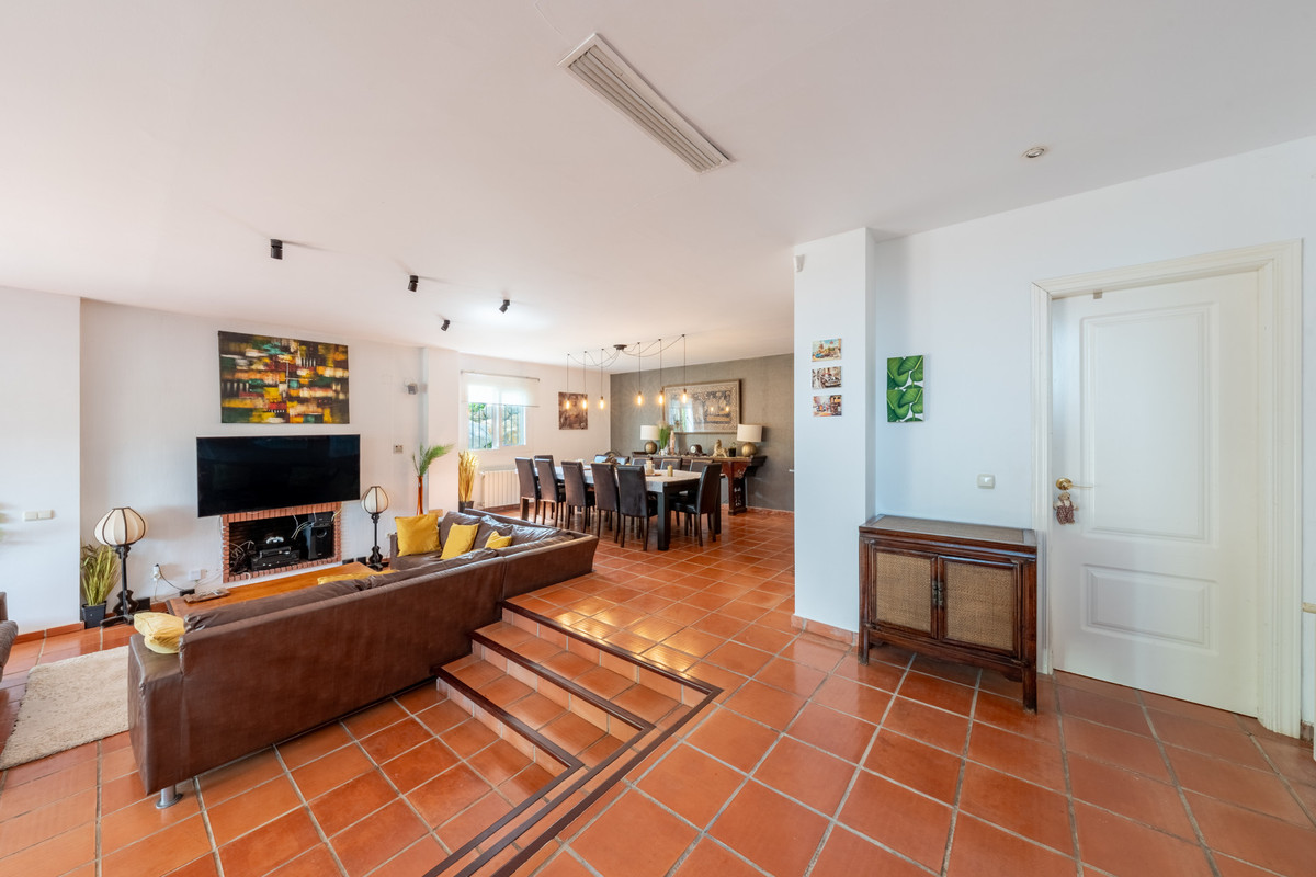 5 Bed Townhouse for sale in Sotogrande Alto Costa Del Sol, Cádiz, Spain