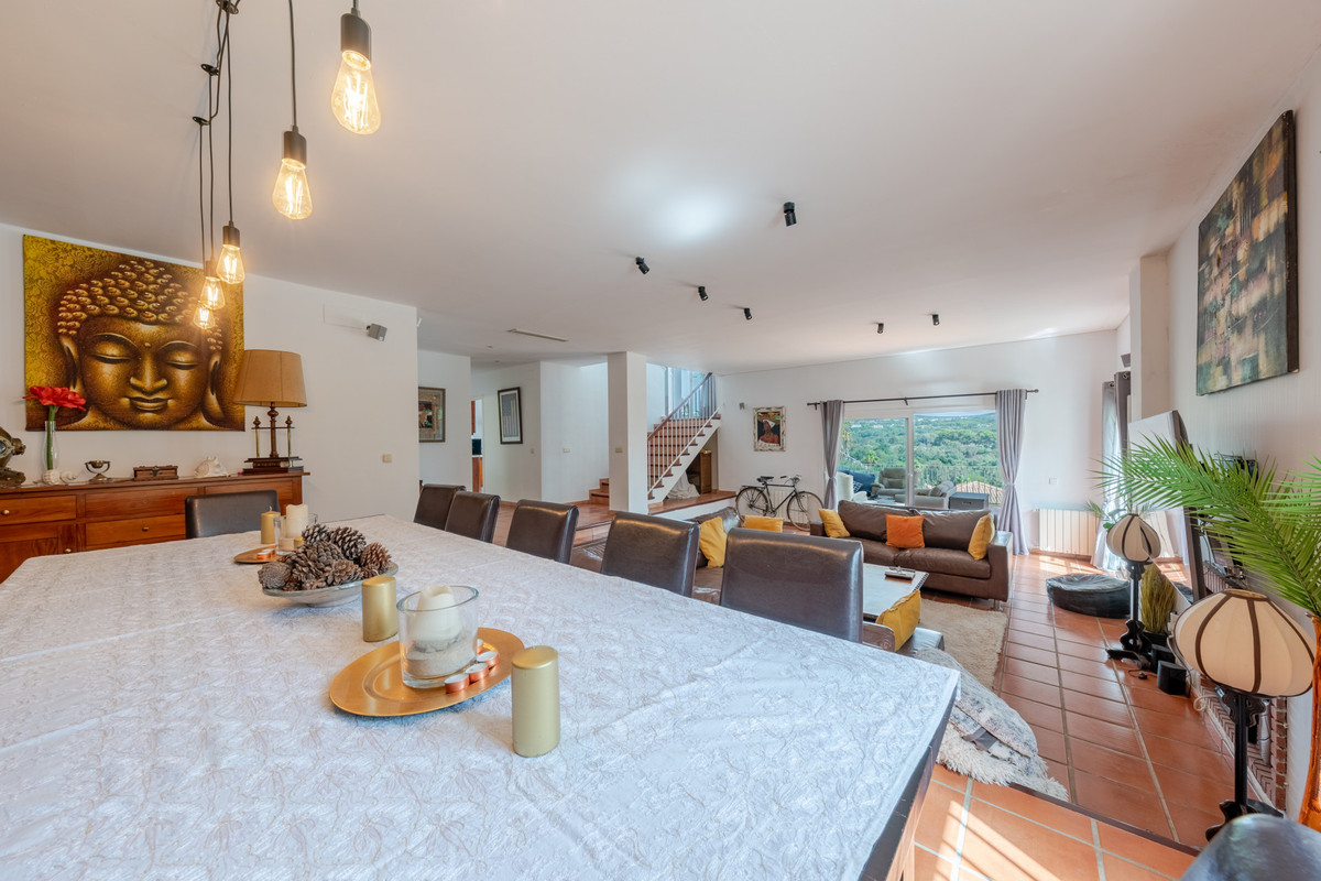 5 Bed Townhouse for sale in Sotogrande Alto Costa Del Sol, Cádiz, Spain