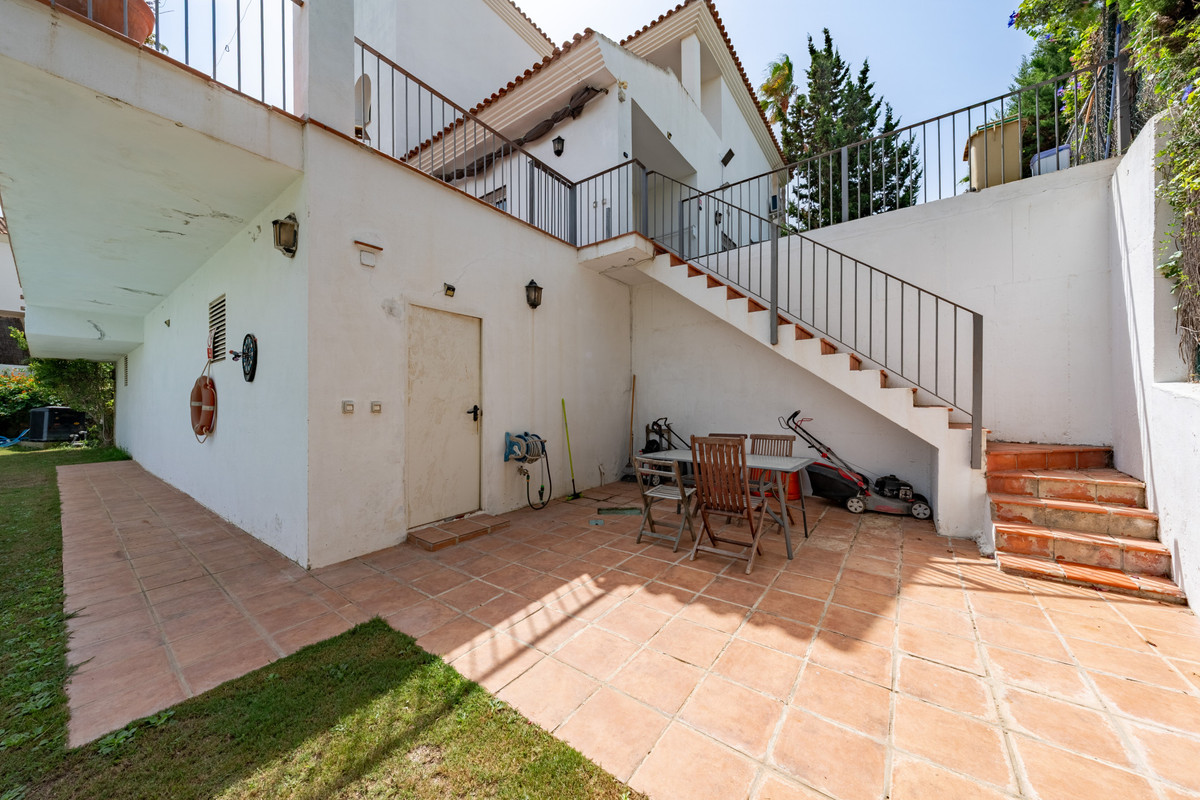 5 Bed Townhouse for sale in Sotogrande Alto Costa Del Sol, Cádiz, Spain