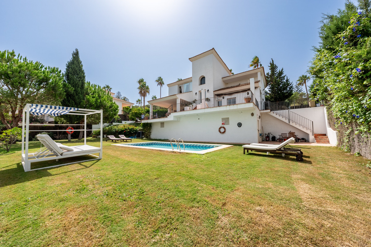 5 Bed Townhouse for sale in Sotogrande Alto Costa Del Sol, Cádiz, Spain