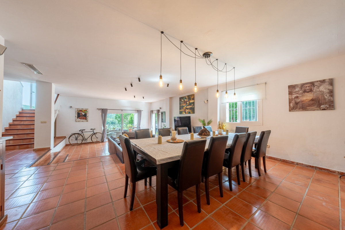 5 Bed Townhouse for sale in Sotogrande Alto Costa Del Sol, Cádiz, Spain