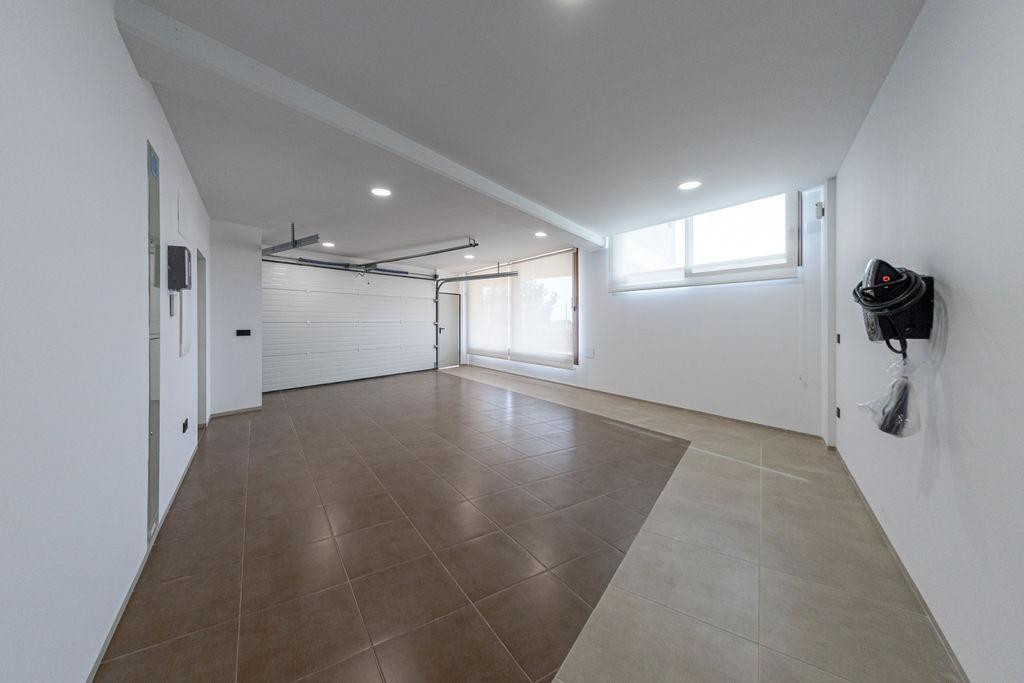 4 Bed Townhouse for sale in Benidorm Costa Blanca, Alicante, Spain