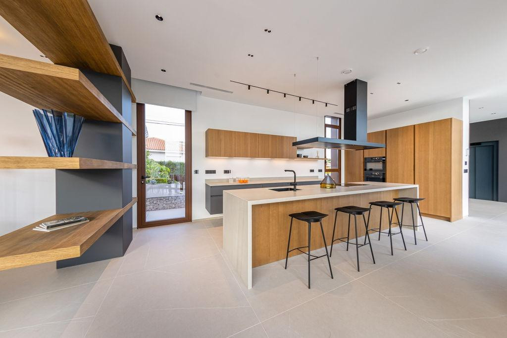 4 Bed Townhouse for sale in Benidorm Costa Blanca, Alicante, Spain