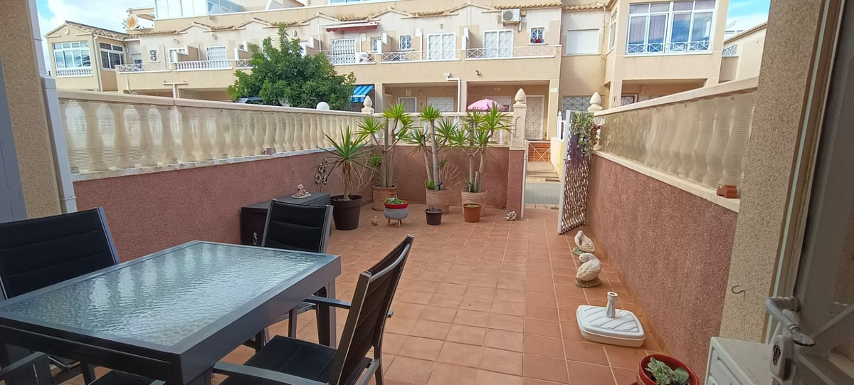 2 Bed Townhouse for sale in Orihuela Costa Costa Blanca, Alicante, Spain