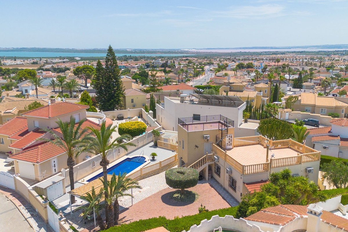 3 Bed Townhouse for sale in Ciudad Quesada Costa Blanca, Alicante, Spain