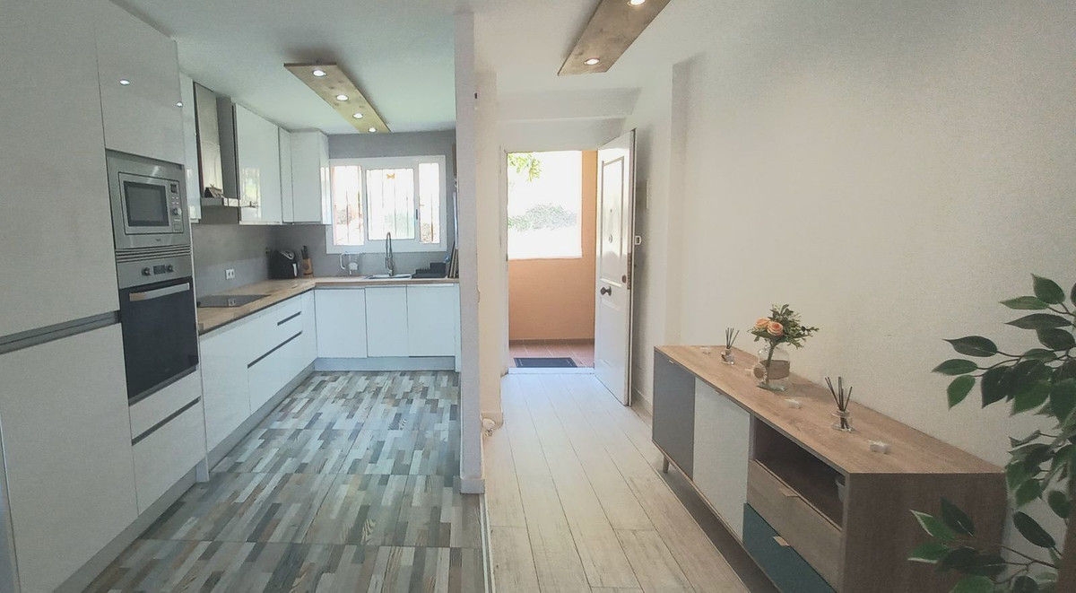 2 Bed Apartment for sale in Reserva De Marbella Costa Del Sol, Málaga, Spain