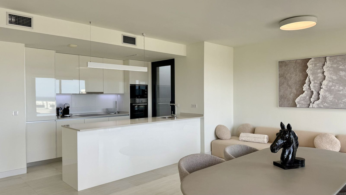 3 Bed Apartment for sale in Estepona Costa Del Sol, Málaga, Spain