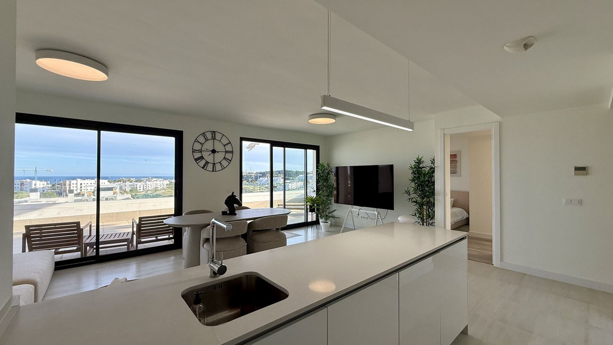 3 Bed Apartment for sale in Estepona Costa Del Sol, Málaga, Spain