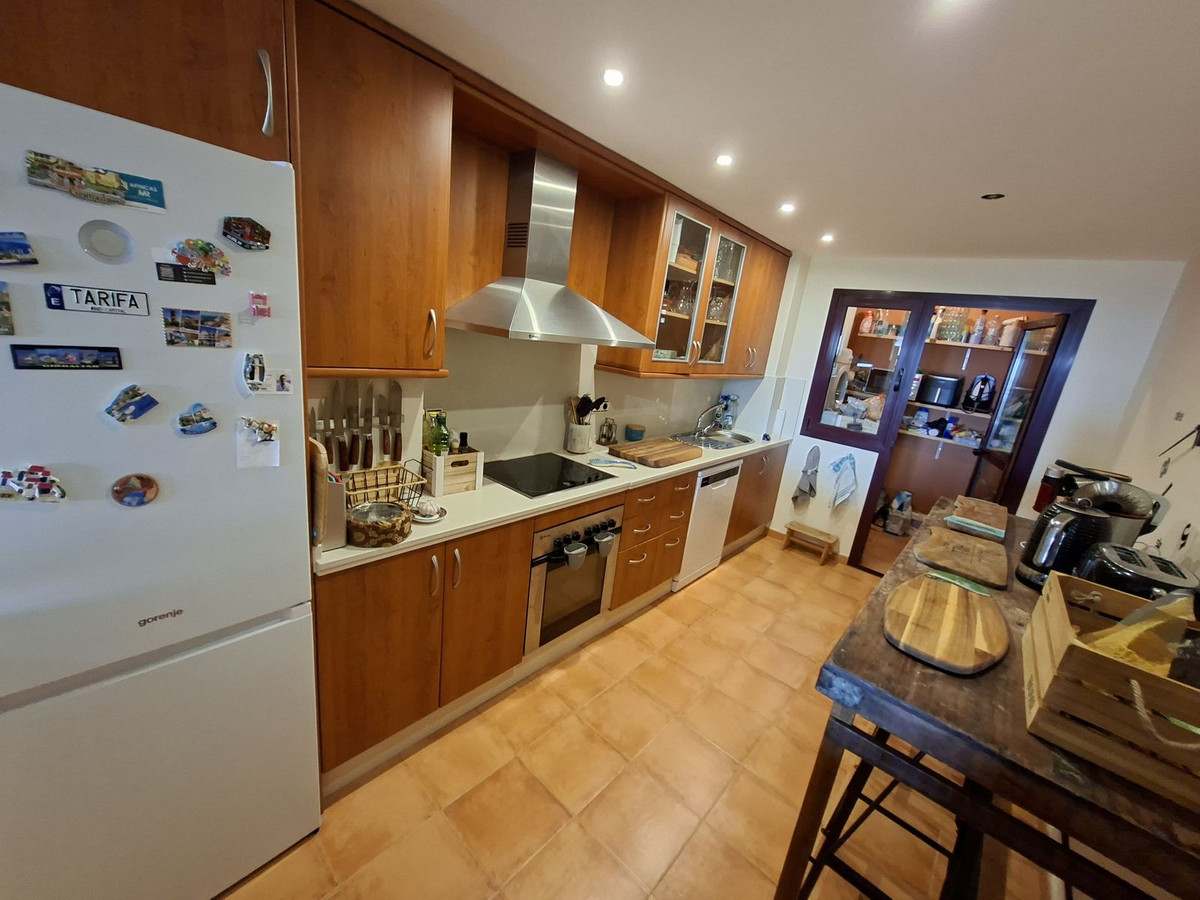 Se vende Apartamento Planta Media de 2 dormitorios en Costa Del Sol, Málaga, España