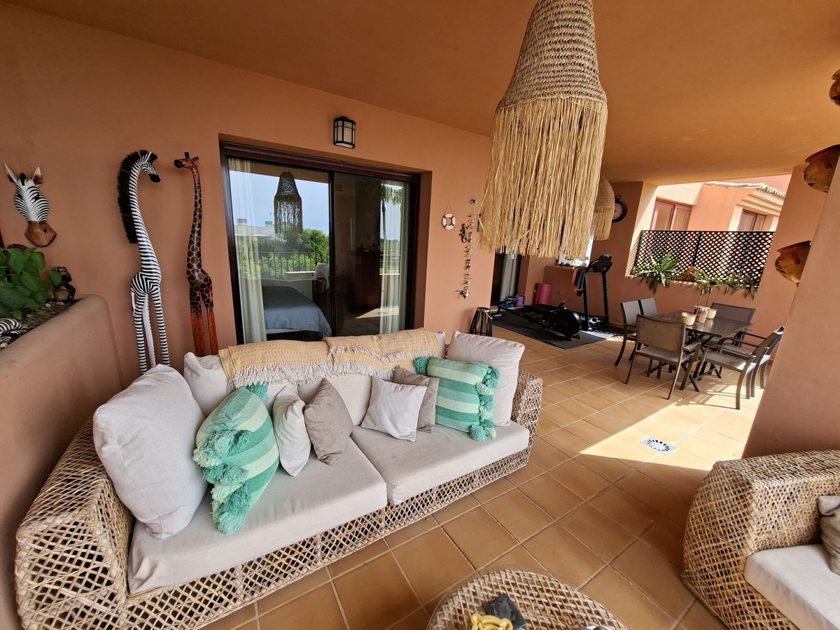 Se vende Apartamento Planta Media de 2 dormitorios en Costa Del Sol, Málaga, España