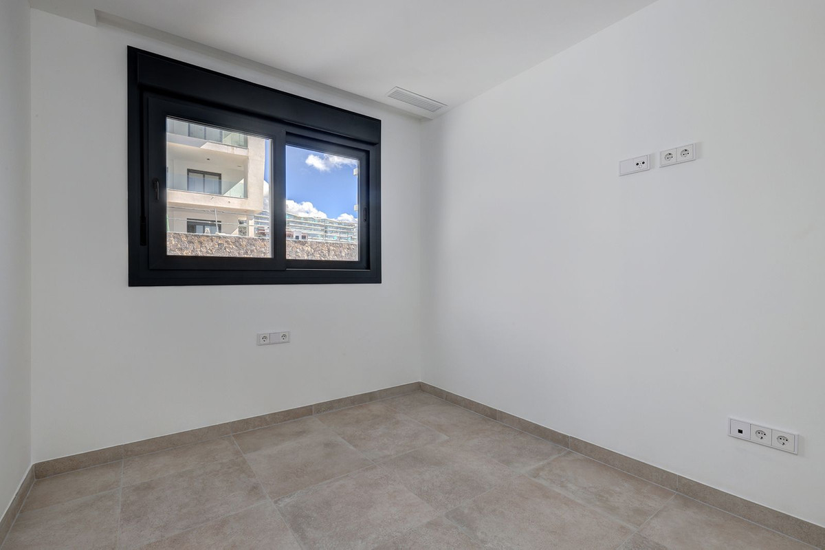 2 Bed Apartment for sale in Higueron Costa Del Sol, Málaga, Spain