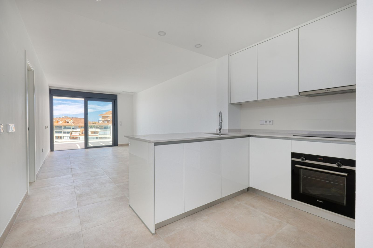 2 Bed Apartment for sale in Higueron Costa Del Sol, Málaga, Spain
