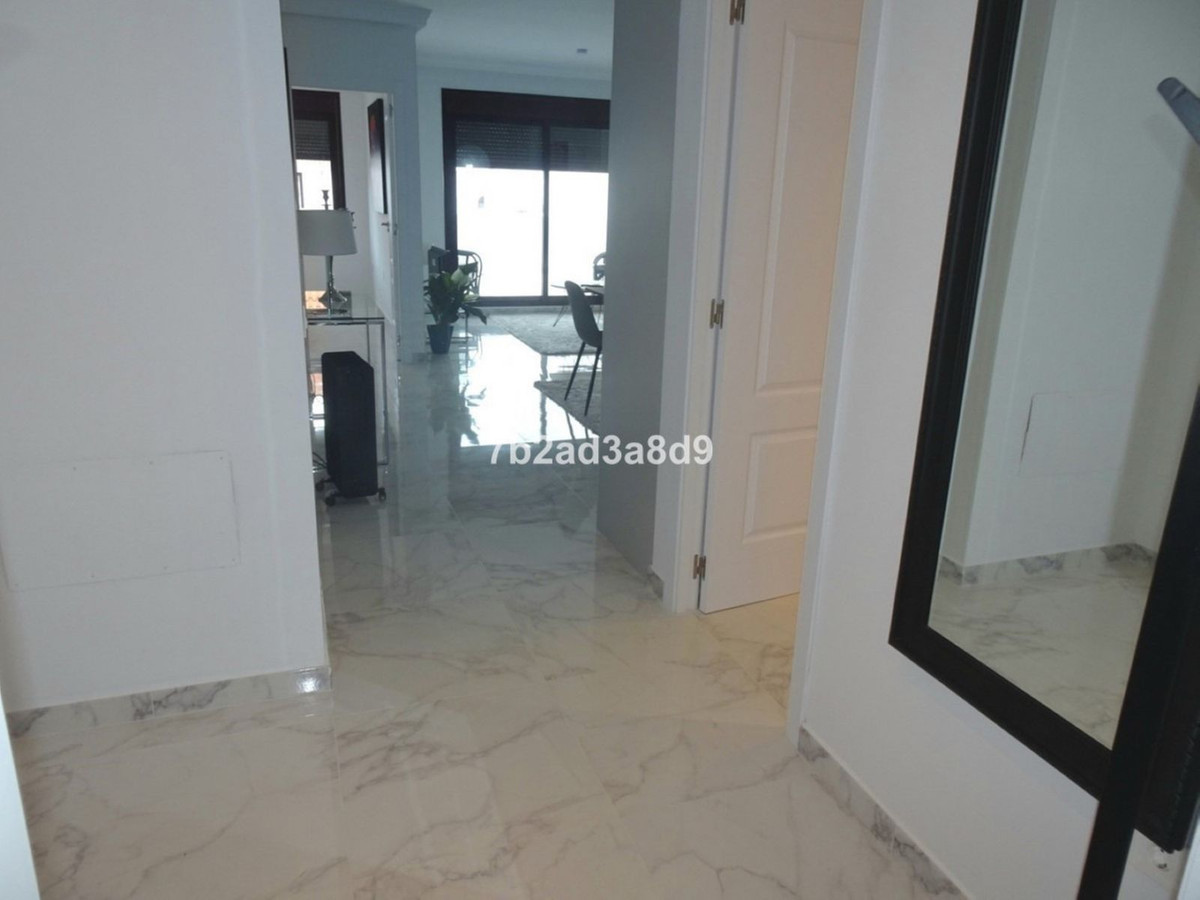 2 Bed Apartment for sale in Nueva Andalucía Costa Del Sol, Málaga, Spain