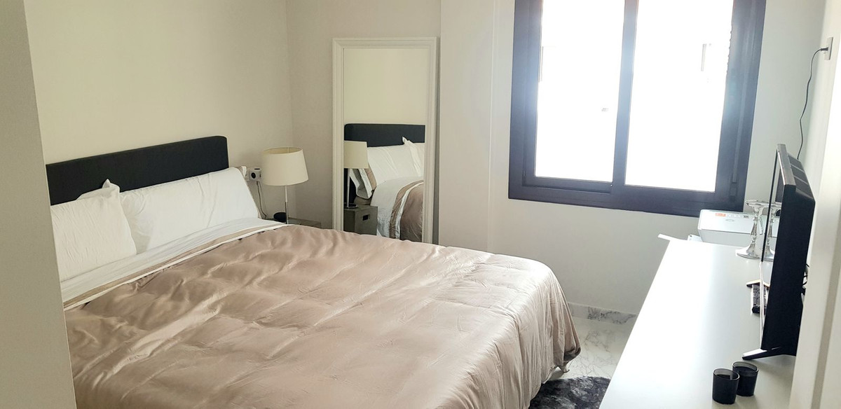 2 Bed Apartment for sale in Nueva Andalucía Costa Del Sol, Málaga, Spain