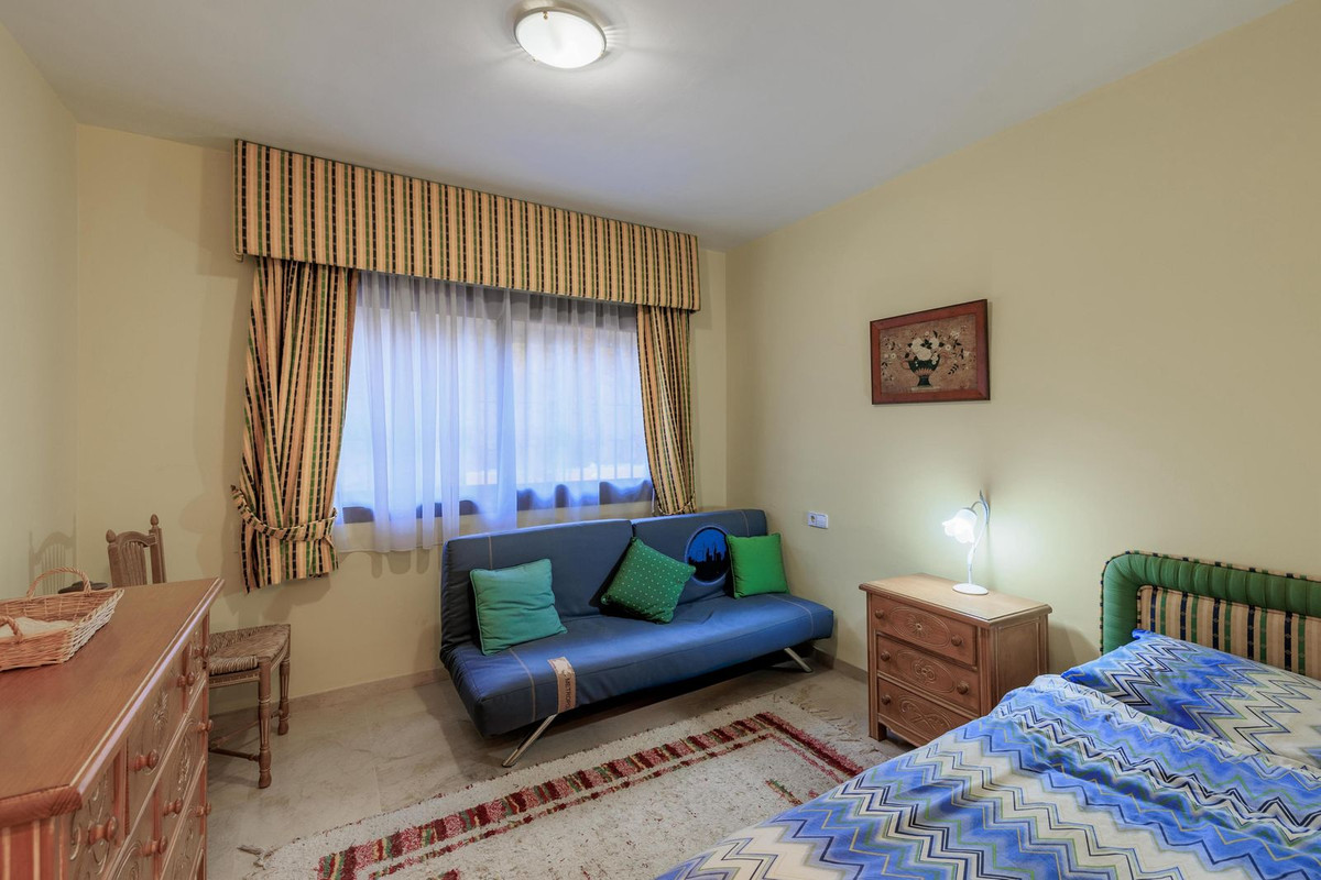 Se vende Apartamento Planta Baja de 3 dormitorios en Costa Del Sol, Málaga, España