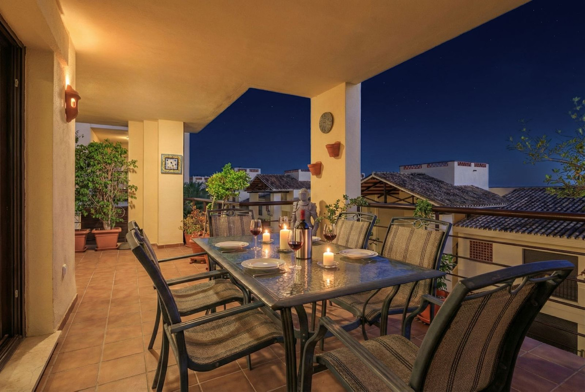Se vende Apartamento Planta Baja de 3 dormitorios en Costa Del Sol, Málaga, España
