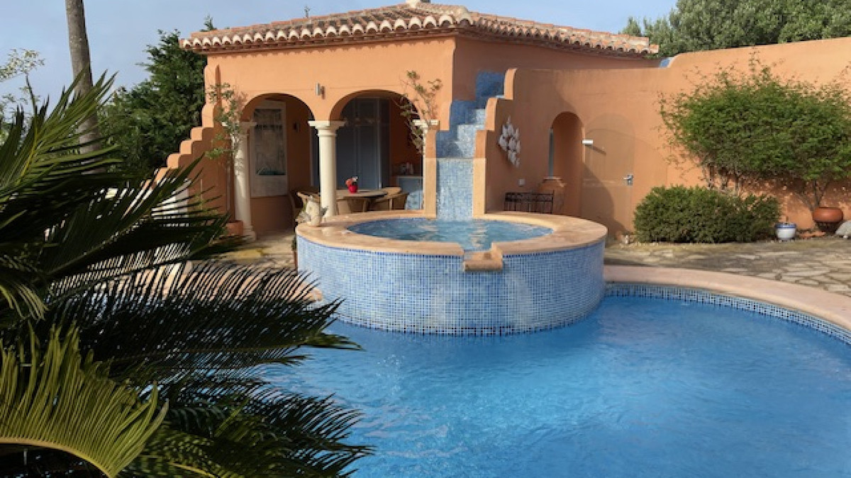 4 Bed Townhouse for sale in Javea Costa Blanca, Alicante, Spain