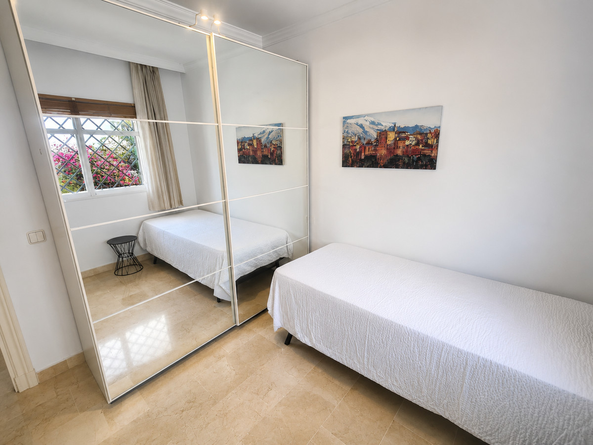 2 Bed Apartment for sale in Nueva Andalucía Costa Del Sol, Málaga, Spain