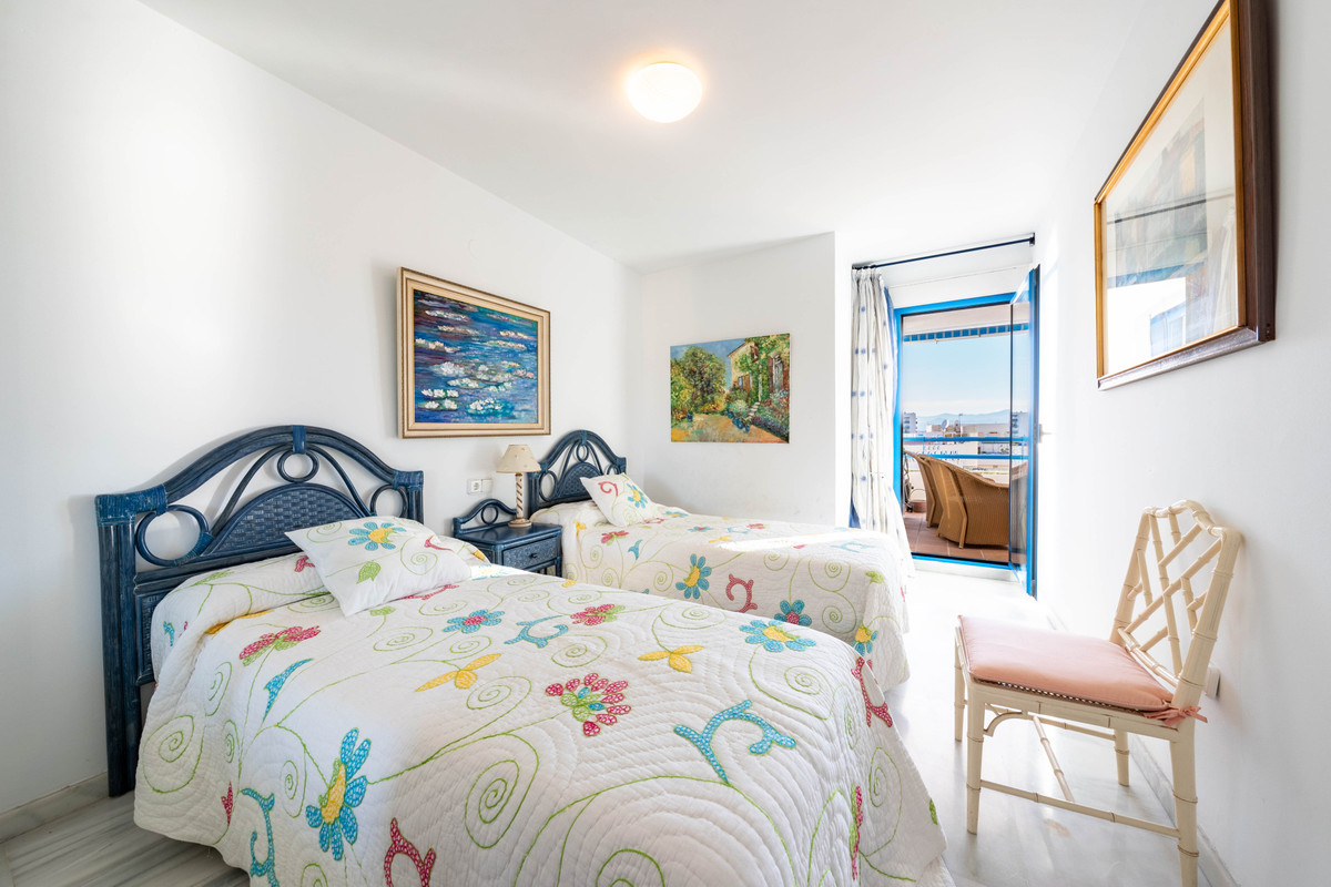 2 Bed Apartment for sale in Marbella Costa Del Sol, Málaga, Spain