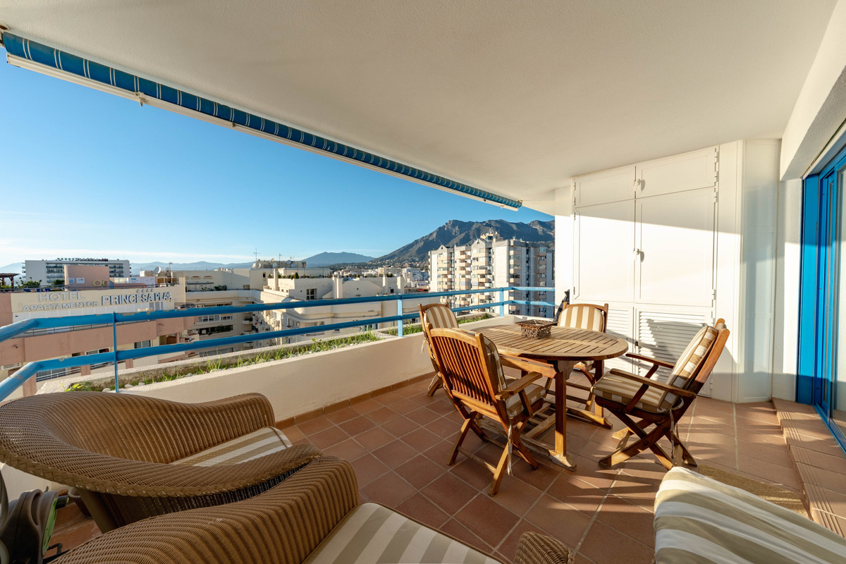 2 Bed Apartment for sale in Marbella Costa Del Sol, Málaga, Spain