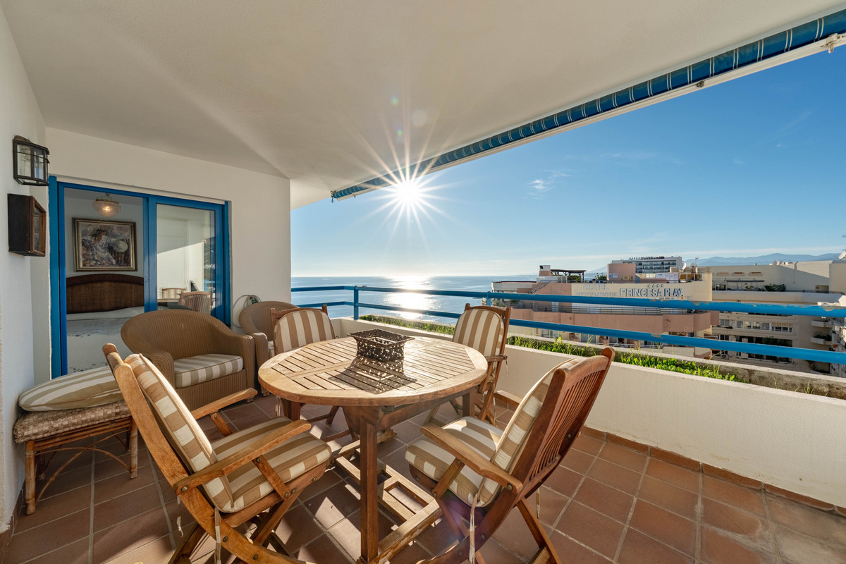 2 Bed Apartment for sale in Marbella Costa Del Sol, Málaga, Spain