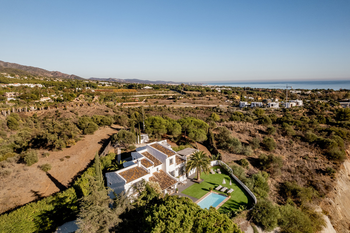 4 Bed Townhouse for sale in The Golden Mile Costa Del Sol, Málaga, Spain
