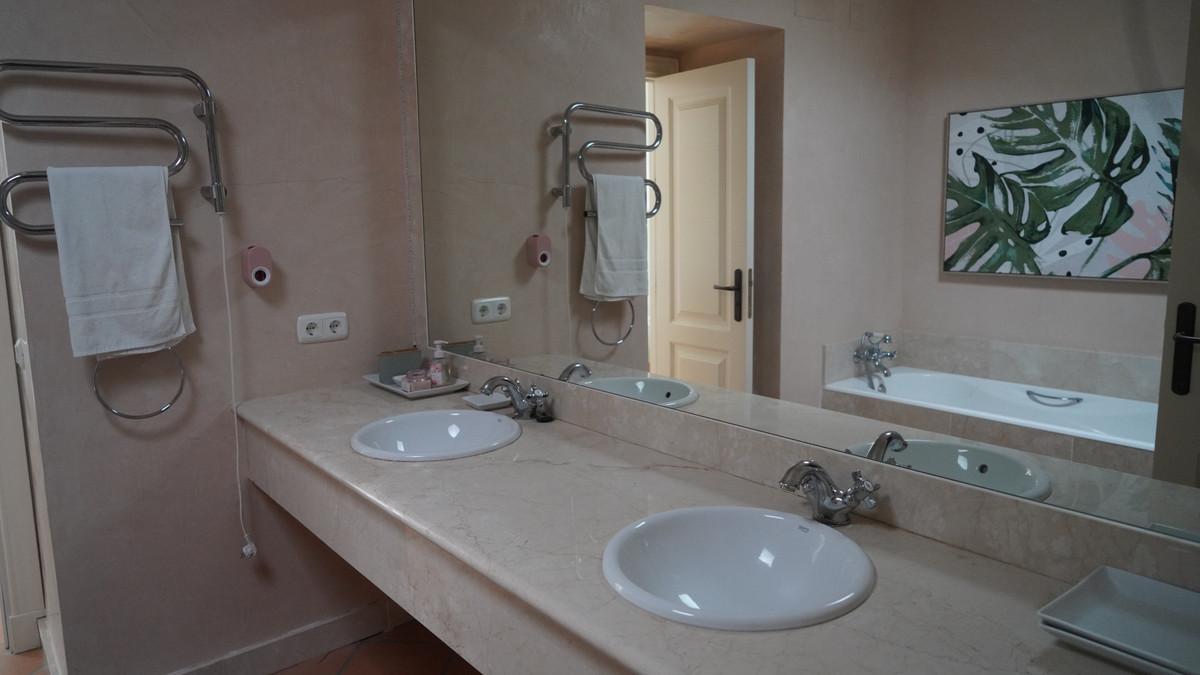 4 Bed Townhouse for sale in Sotogrande Alto Costa Del Sol, Cádiz, Spain
