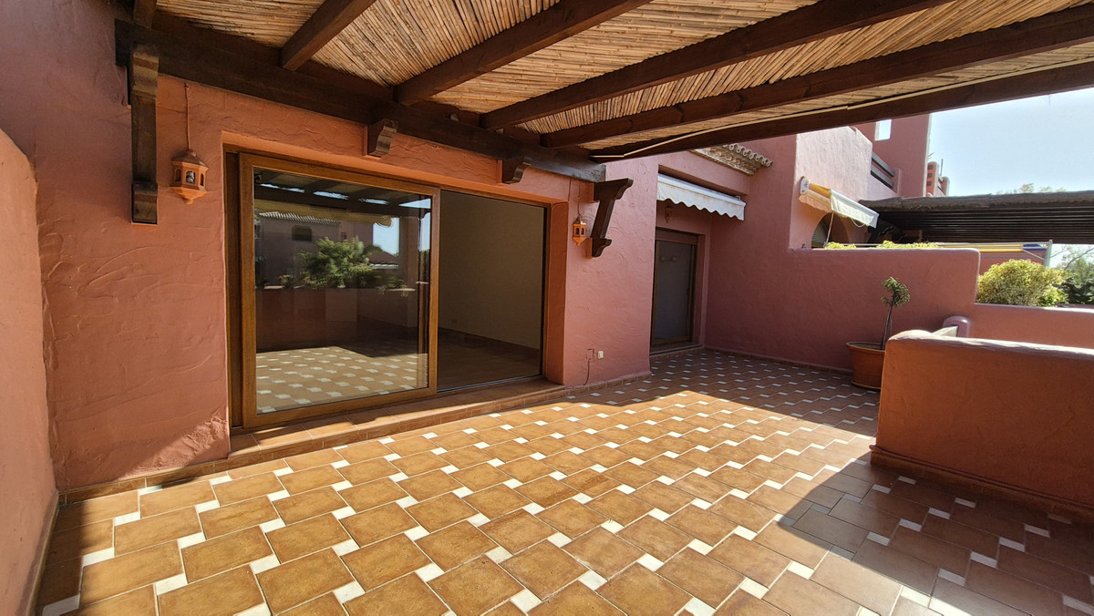 3 Bed Apartment for sale in Guadalmina Baja Costa Del Sol, Málaga, Spain