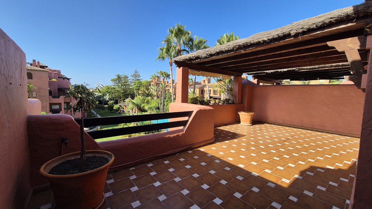 3 Bed Apartment for sale in Guadalmina Baja Costa Del Sol, Málaga, Spain