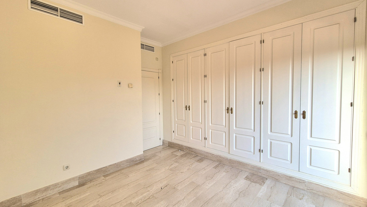 3 Bed Apartment for sale in Guadalmina Baja Costa Del Sol, Málaga, Spain