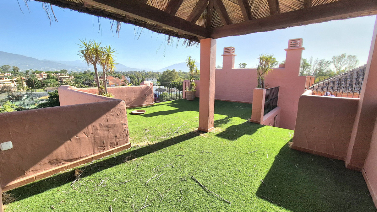 3 Bed Apartment for sale in Guadalmina Baja Costa Del Sol, Málaga, Spain