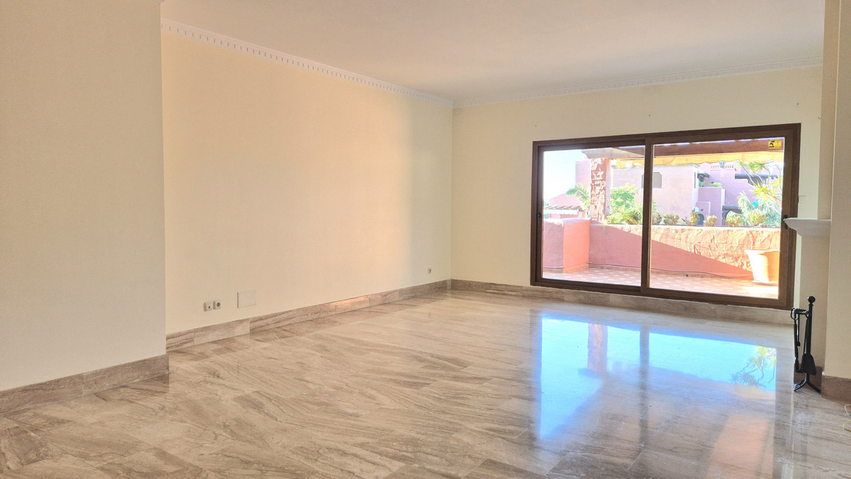 3 Bed Apartment for sale in Guadalmina Baja Costa Del Sol, Málaga, Spain
